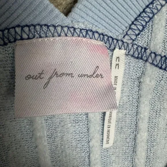 Out From Under Urbano Utfitters Size Medium Blue Raleigh V Neck Pullover Sweater - Picture 4 of 5
